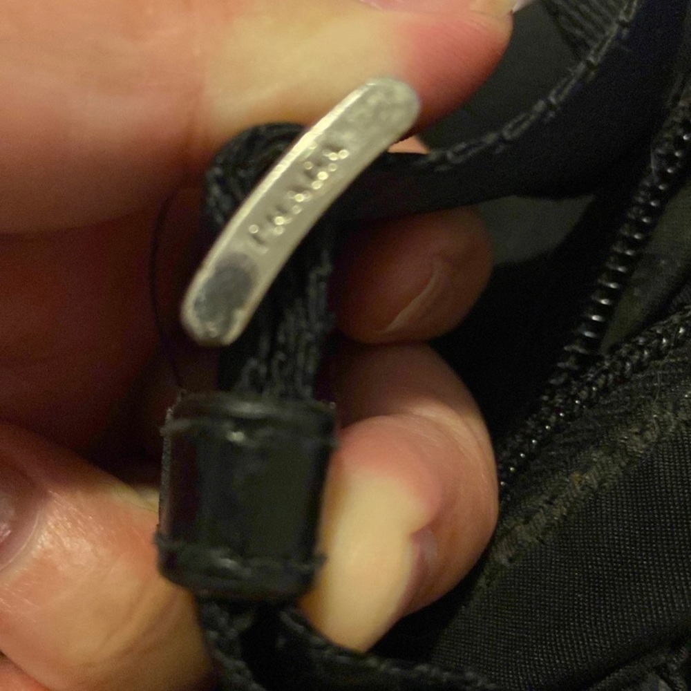 Prada purse - Picture 3 of 6